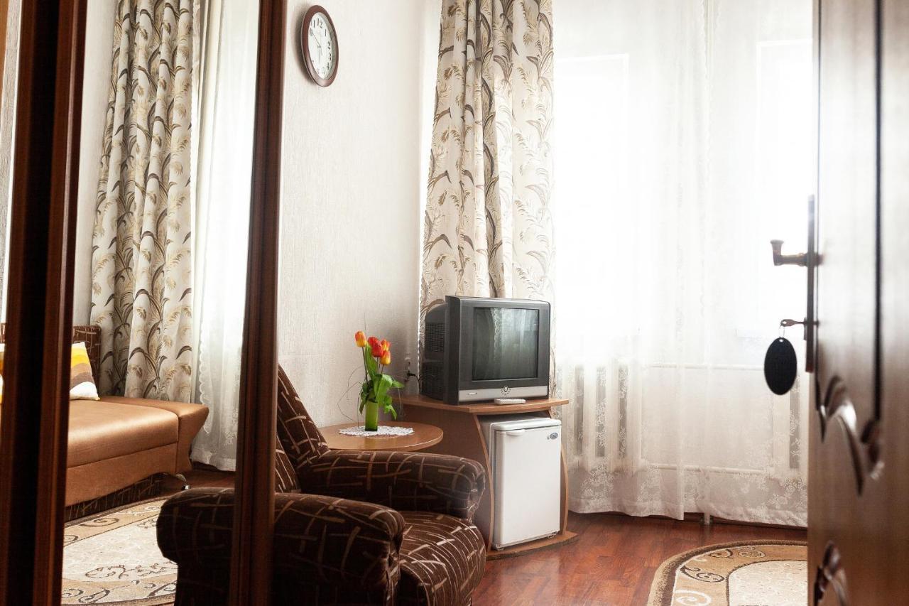 Gostinitsa "Elen" Shchuchyn Exterior foto